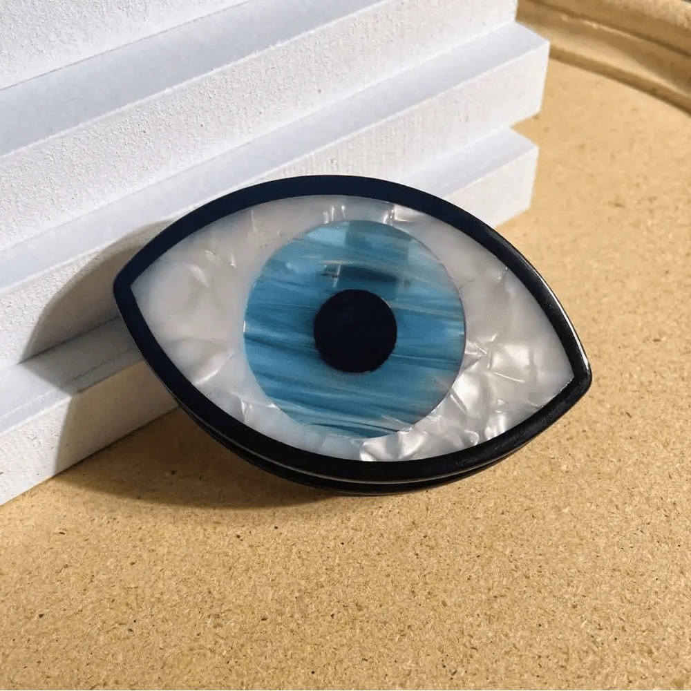 Eye-Shaped Blue and Black hair claw